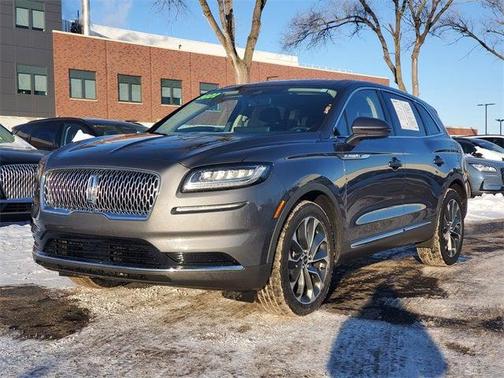 2022 Lincoln Nautilus Reserve