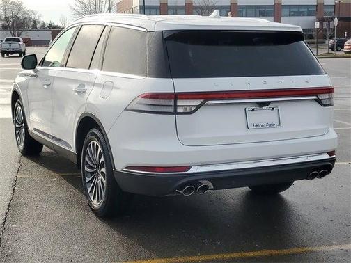 2023 Lincoln Aviator Standard AWD