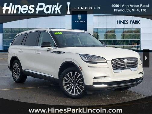 2023 Lincoln Aviator Standard AWD