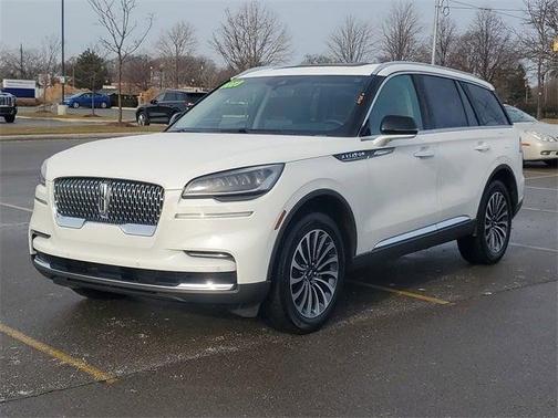 2023 Lincoln Aviator Standard AWD