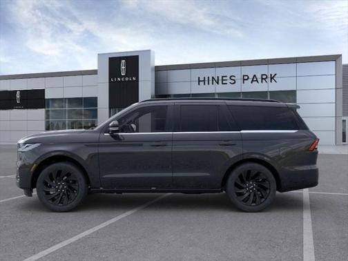 2025 Lincoln Navigator Reserve