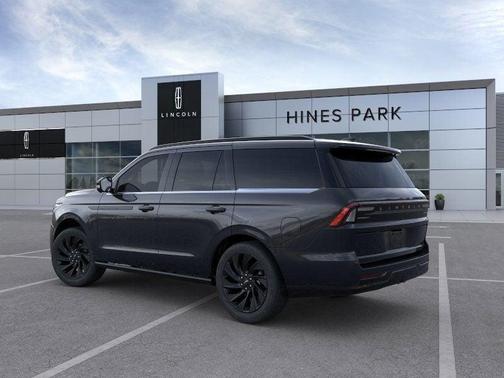 2025 Lincoln Navigator Reserve