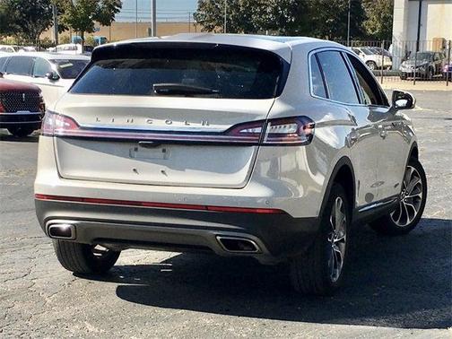 2022 Lincoln Nautilus Reserve