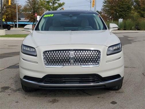 2022 Lincoln Nautilus Reserve