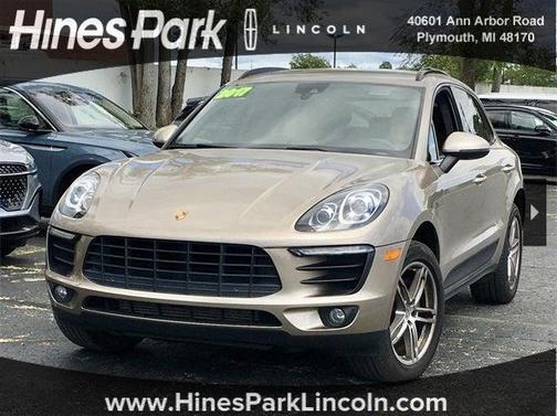 2017 Porsche Macan Base