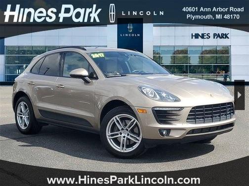 2017 Porsche Macan Base