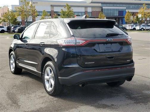 2015 Ford Edge SE