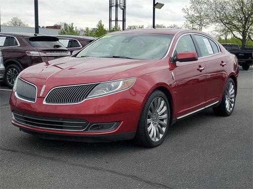 2014 Lincoln MKS Base