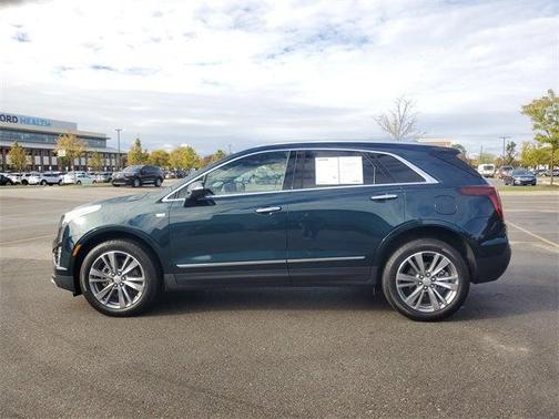 2025 Cadillac XT5 Premium Luxury