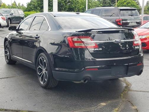 2017 Ford Taurus SHO