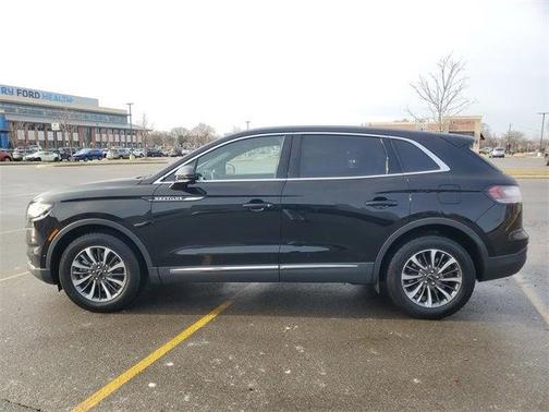 2023 Lincoln Nautilus Reserve