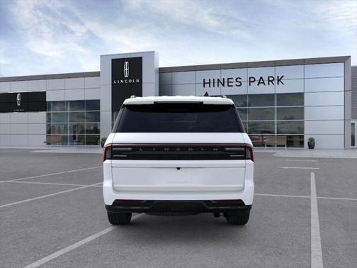 2025 Lincoln Navigator Reserve