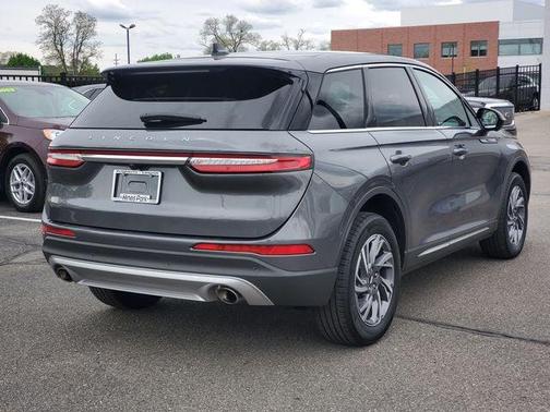 Asher Gray Metallic Clearcoat 2023 Lincoln Corsair Standard