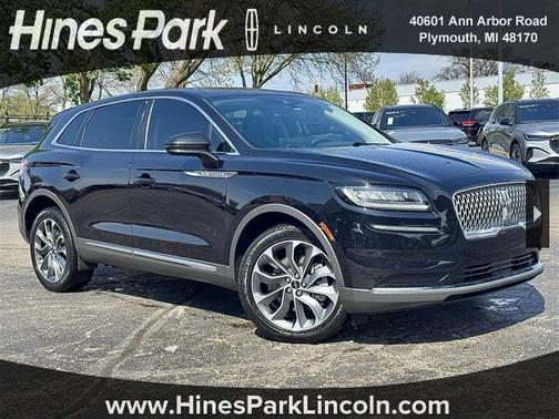 2022 Lincoln Nautilus Reserve