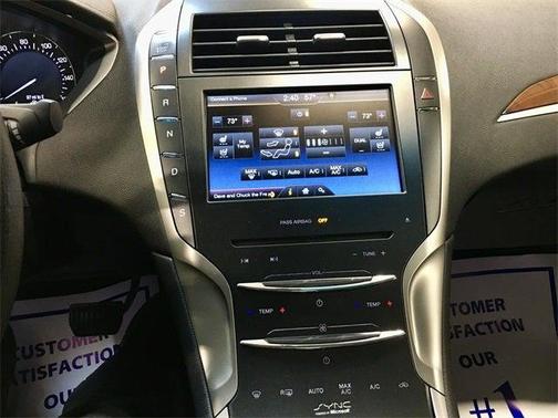 2014 Lincoln MKZ Base
