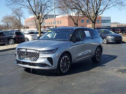 2024 Lincoln Nautilus Reserve