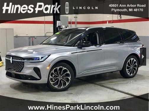 2024 Lincoln Nautilus Reserve