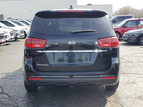 2020 Kia Sedona L
