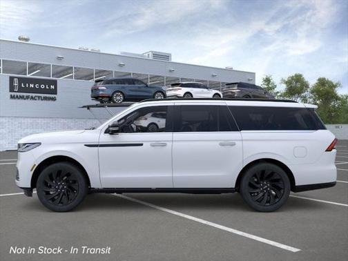 2025 Lincoln Navigator Reserve