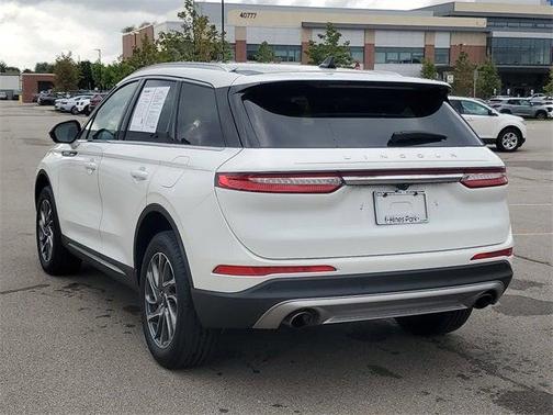 2022 Lincoln Corsair Standard
