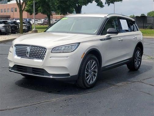 2022 Lincoln Corsair Standard