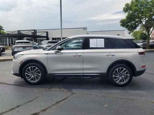 2022 Lincoln Corsair Standard