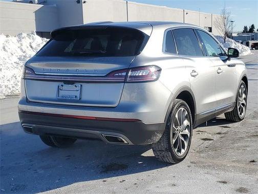 2023 Lincoln Nautilus Reserve