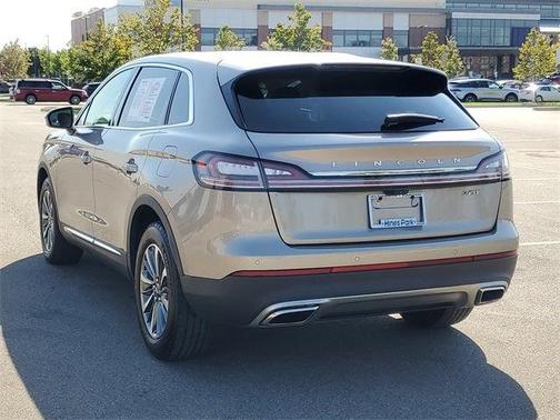 2019 Lincoln Nautilus Select
