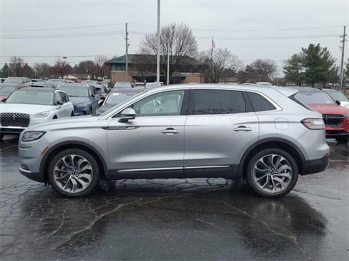 2022 Lincoln Nautilus Reserve