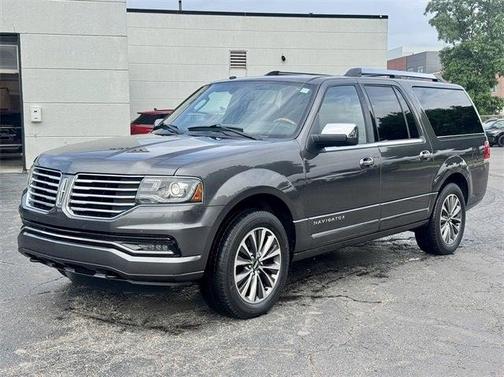 2016 Lincoln Navigator Select