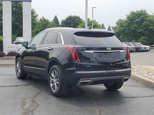 2023 Cadillac XT5 Premium Luxury