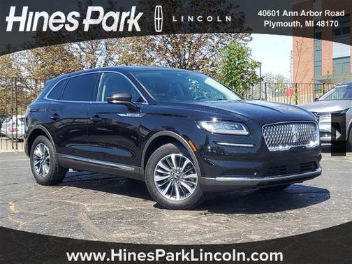 2022 Lincoln Nautilus Standard