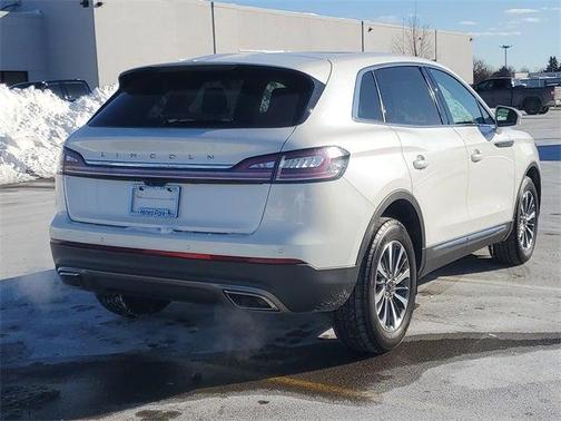 2023 Lincoln Nautilus Reserve