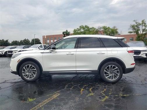 2022 Lincoln Corsair Standard