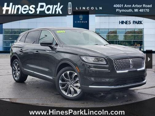 Gilded Green Metallic Clearcoat 2023 Lincoln Nautilus Reserve
