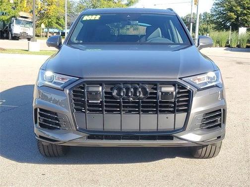 2022 Audi Q7 55 Premium Plus