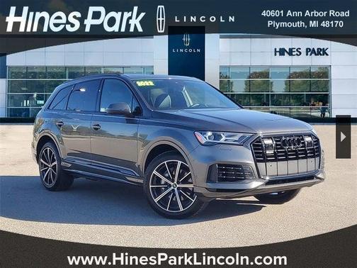 2022 Audi Q7 55 Premium Plus