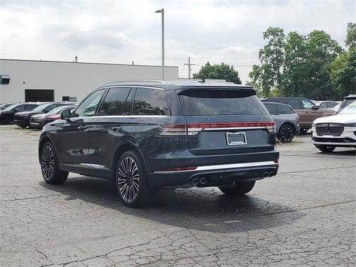 2022 Lincoln Aviator Black Label AWD