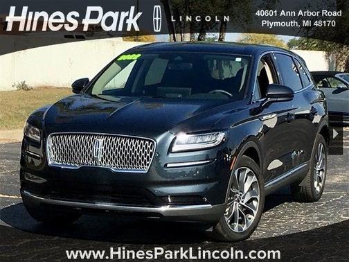 2022 Lincoln Nautilus Reserve