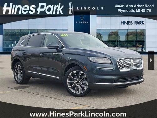 2022 Lincoln Nautilus Reserve