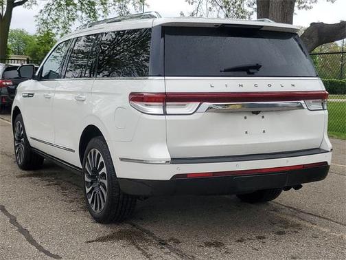 2022 Lincoln Navigator Black Label