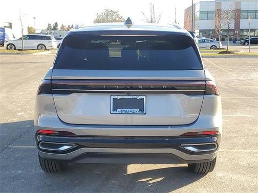 2024 Lincoln Nautilus Reserve