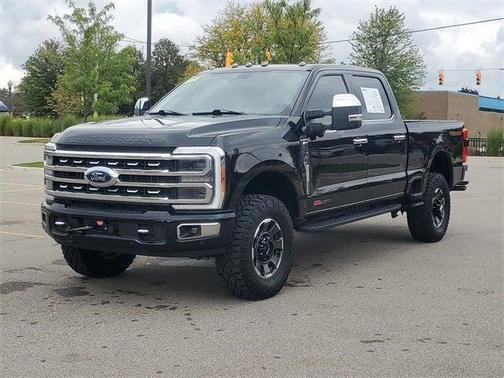 2023 Ford F-350 Platinum