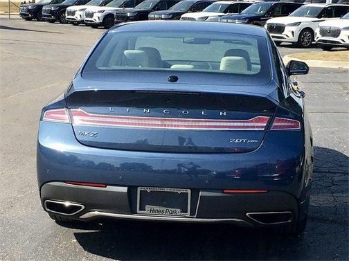 2018 Lincoln MKZ Select