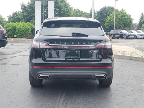 2019 Lincoln Nautilus Reserve