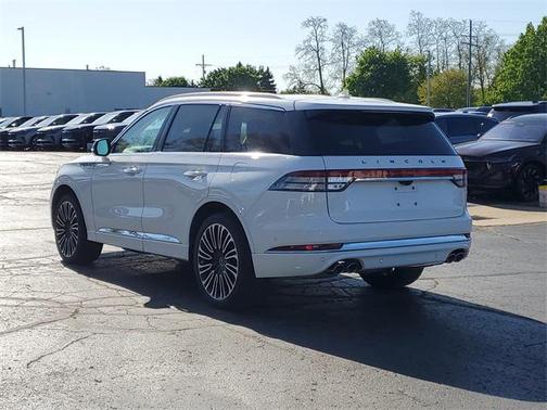 2023 Lincoln Aviator Black Label AWD