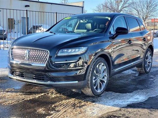 2023 Lincoln Nautilus Reserve