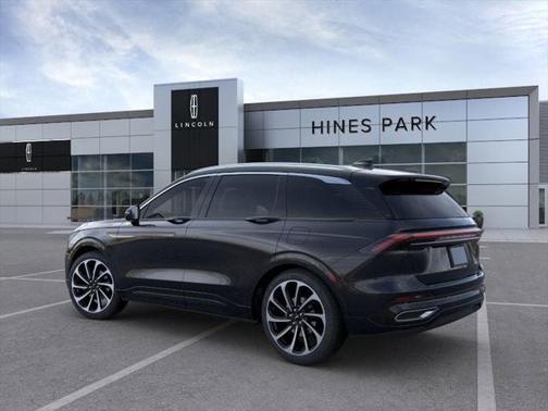 2025 Lincoln Nautilus Black Label