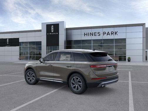 2025 Lincoln Corsair Premiere
