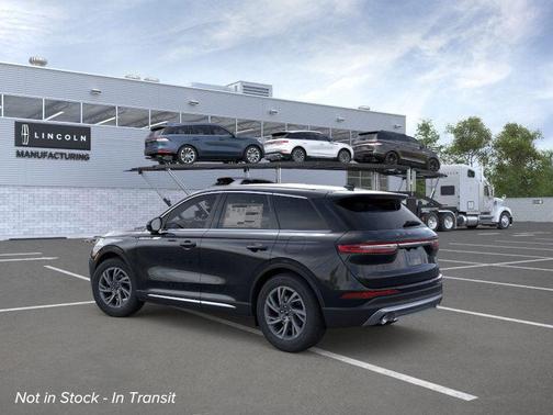 2025 Lincoln Corsair Premiere